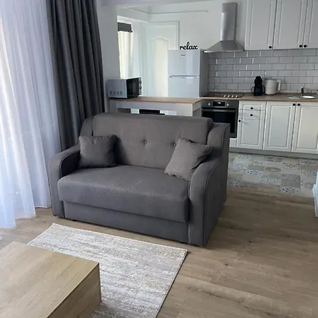 Yoko - Self Check-in, Ultracentral * Krajowa