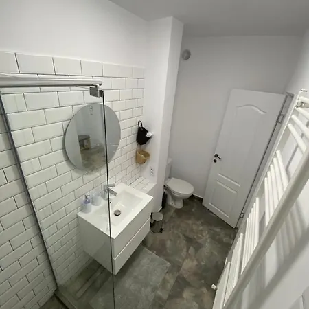 Apartament Yoko - Self Check-in, Ultracentral Krajowa