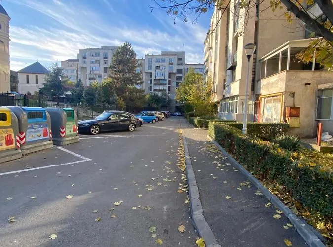 Yoko - Self Check-in, Ultracentral Daire *