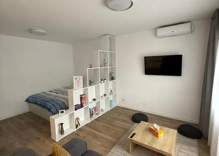 Central Studio Yoko , Craiova